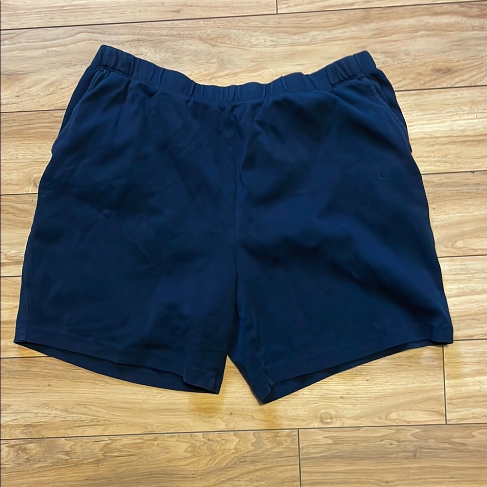 Lands’ End navy shorts
